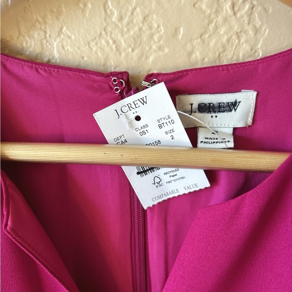 J Crew V-Neck Shift Dress Size 2 - Picture 4 of 7